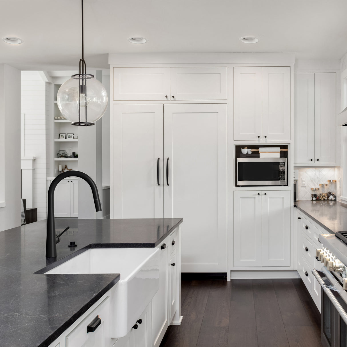 Dolce Pull Out Sink Mixer With Vegie Spray Function Gun Metal