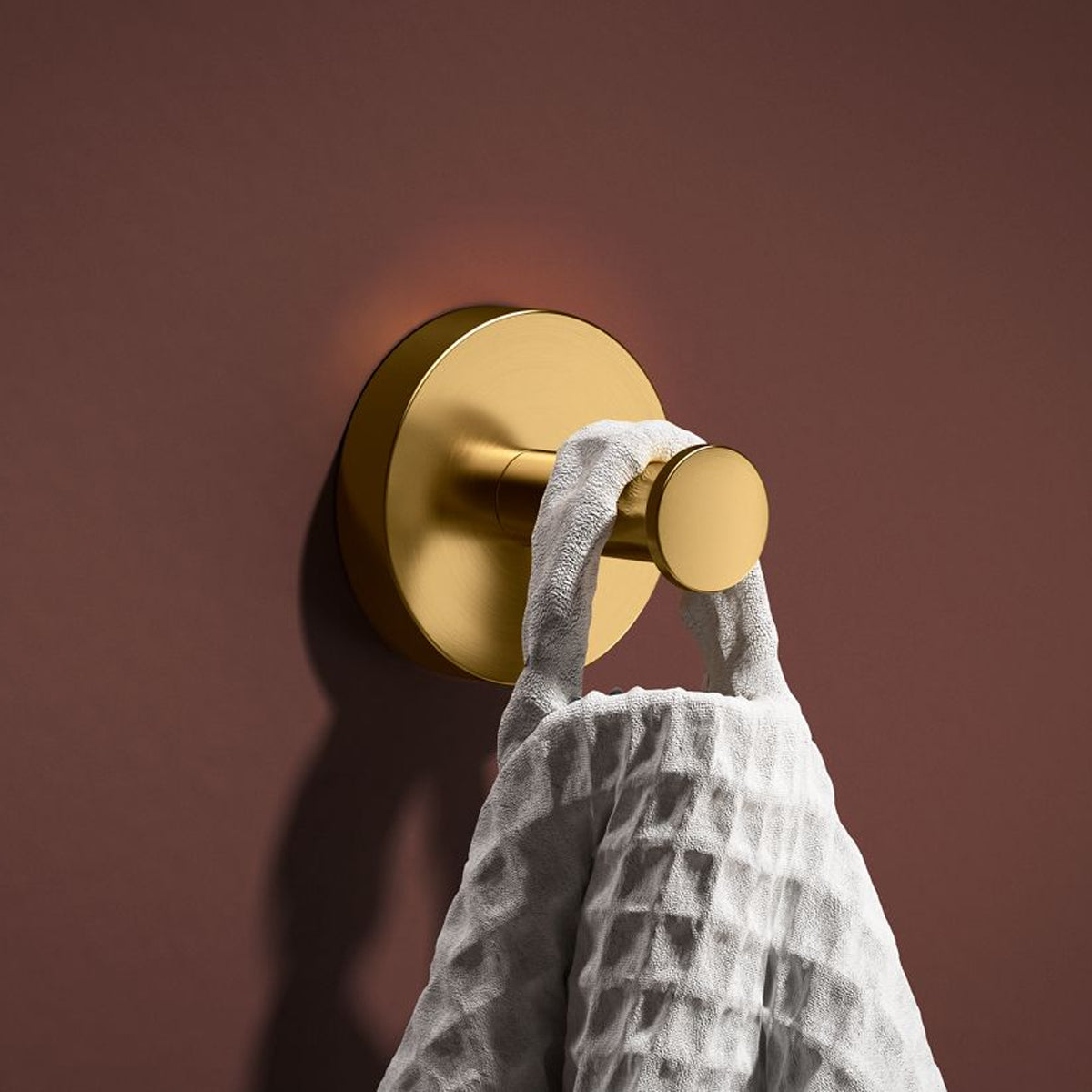 Elate Robe Hook - Moderne Brushed Brass
