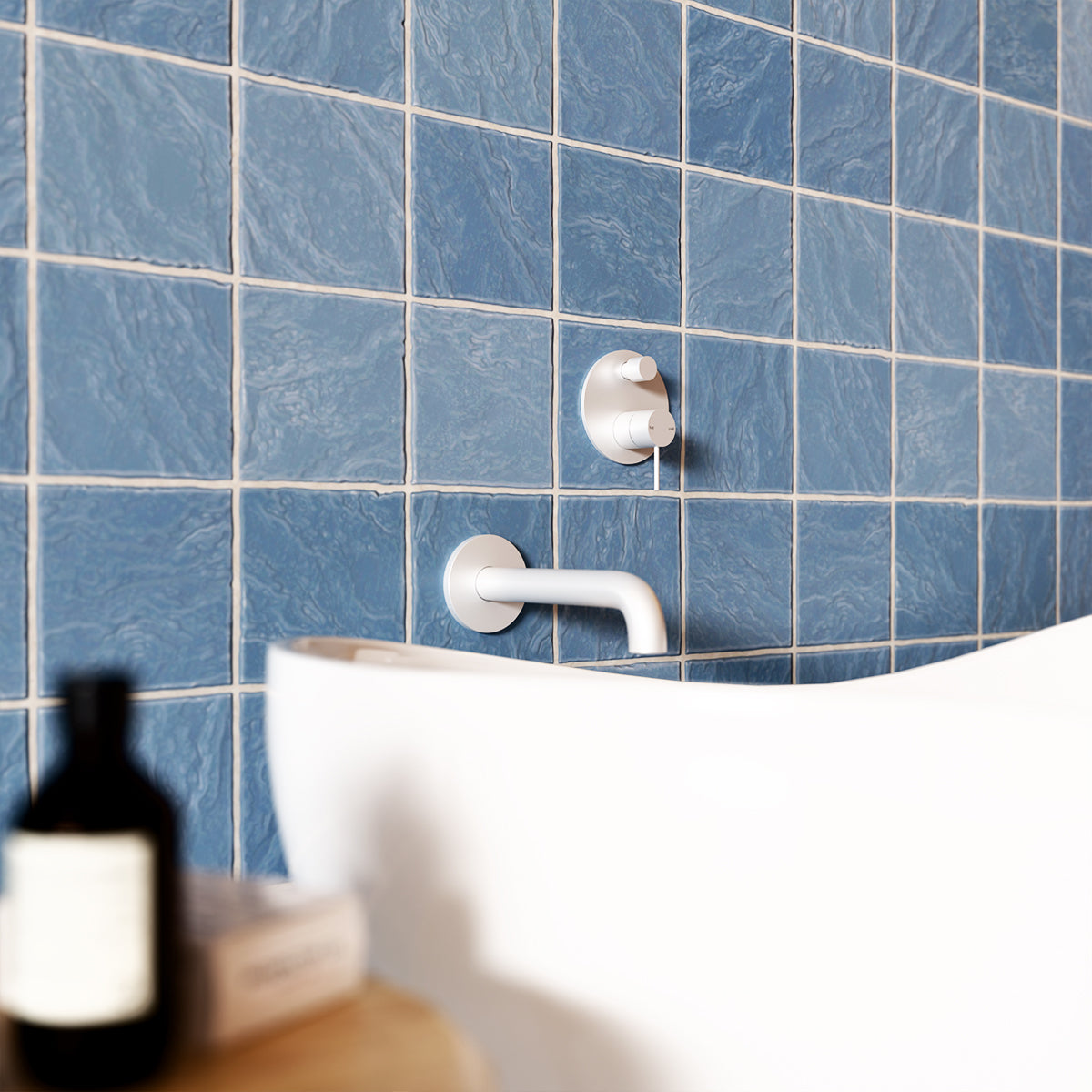 Mecca Shower Mixer With Divertor Matte White