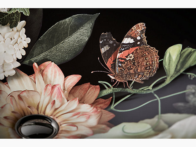 Dutchmaster in Blush Floral on Carillon Rect Vessel