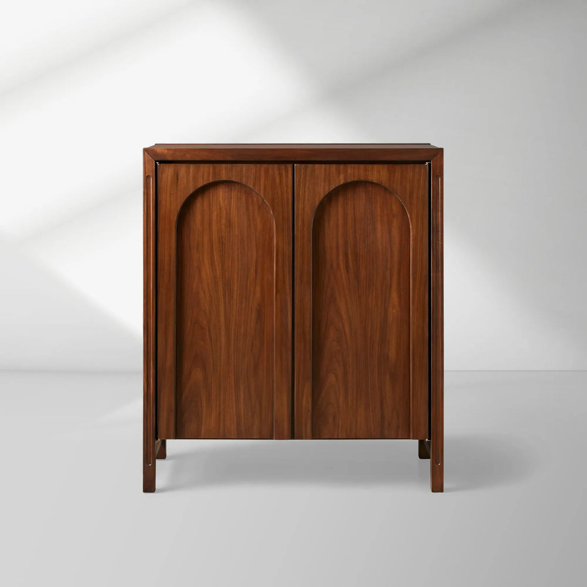 Rittman Entrance Hall Chest Mid-Century Sideboard Walnut Wood Buffet Storage Cabinet